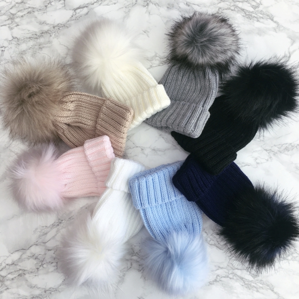 ⚡2/$30⚡BCBGeneration Pom Pom Beanie